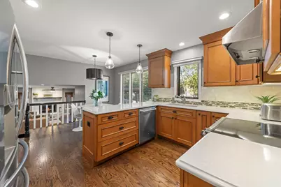 850 Glen Crest Drive, Glen Ellyn, IL 60137 - Photo 10