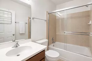 1908 Eton Dr, Hoffman Estates, IL 60192 - Photo 20