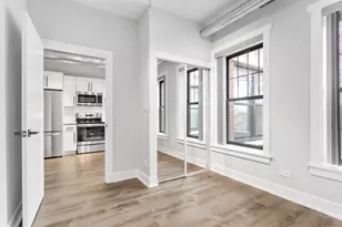 7645 N Sheridan Rd, Chicago, IL 60626 - Photo 6