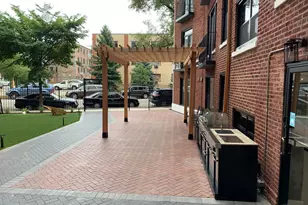 7645 N Sheridan Rd, Chicago, IL 60626 - Photo 10
