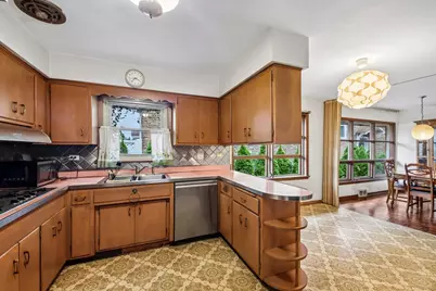 6535 18th Street, Berwyn, IL 60402 - Photo 8