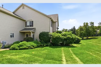 2051 Village View Drive, Yorkville, IL 60560 - Photo 20