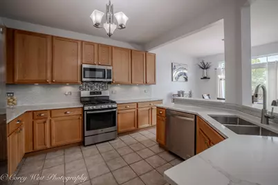 2899 Cornwall Lane, Geneva, IL 60134 - Photo 16