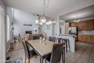 2899 Cornwall Ln, Geneva, IL 60134 - Photo 14