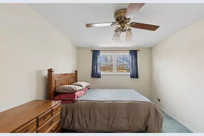 1817 Carlisle Court #1817, Schaumburg, IL 60194 - Photo 6