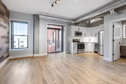 7645 N Sheridan Road #511, Chicago, IL 60626 - Photo 2
