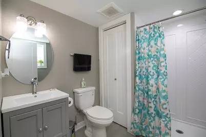 7416 S Octavia Avenue, Bridgeview, IL 60455 - Photo 24