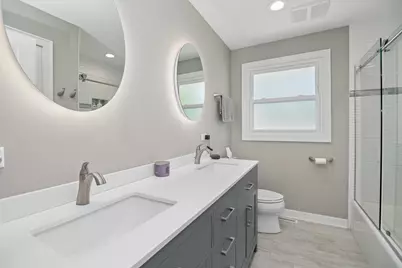 7416 S Octavia Avenue, Bridgeview, IL 60455 - Photo 16