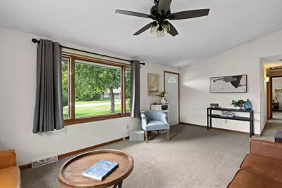 214 Carroll Street, Colona, IL 61241 - Photo 4