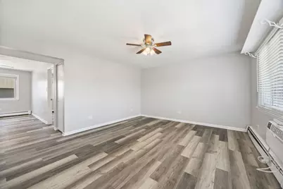 7834 95th Street #2H, Hickory Hills, IL 60457 - Photo 4
