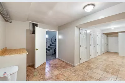 1610 W Jarvis Avenue #AA, Chicago, IL 60626 - Photo 14