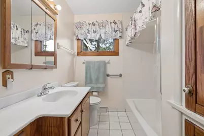 [Address not provided], Westmont, IL 60559 - Photo 16