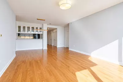 100 E 14th Street #1904, Chicago, IL 60605 - Photo 10