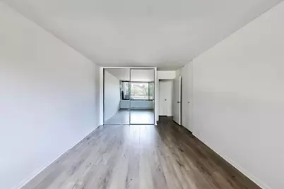 1555 N Sandburg Terrace #209K, Chicago, IL 60610 - Photo 10