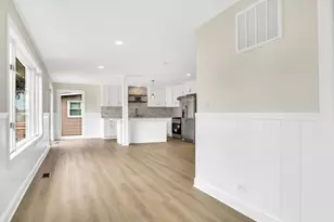 28 Lakeside Ln, Fox Lake, IL 60020 - Photo 6