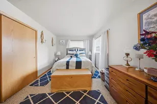 1410 Austin Ave, Aurora, IL 60505 - Photo 8