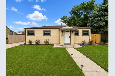 1643 N 43rd Avenue, Stone Park, IL 60165 - Photo 2