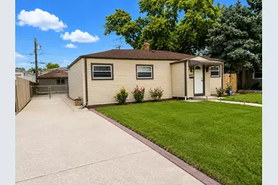 1643 N 43rd Avenue, Stone Park, IL 60165 - Photo 1
