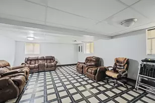 18584 Meadow Ln, Hazel Crest, IL 60429 - Photo 20