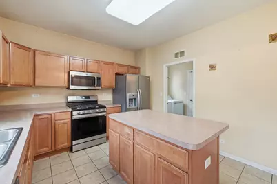 3104 Deerpath Lane, Carpentersville, IL 60110 - Photo 8