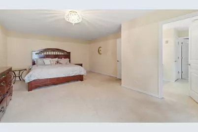 3104 Deerpath Lane, Carpentersville, IL 60110 - Photo 12