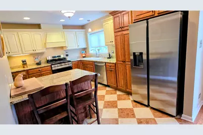 667 W Elk Grove Boulevard, Elk Grove Village, IL 60007 - Photo 12