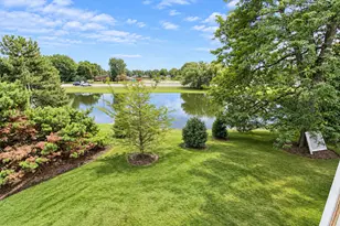 480 Green Bridge Ln, Prospect Heights, IL 60070 - Photo 22