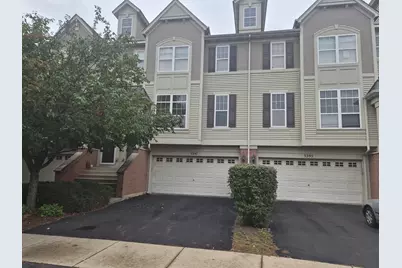 3397 Bradbury Circle #3397, Aurora, IL 60504 - Photo 2
