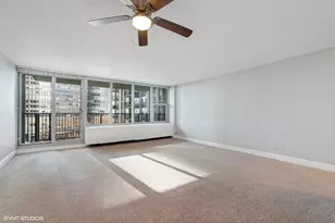 400 E Randolph St, Chicago, IL 60601 - Photo 4