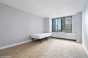 400 E Randolph St, Chicago, IL 60601 - Photo 8