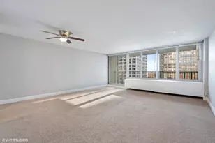 400 E Randolph St, Chicago, IL 60601 - Photo 2