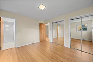 9752 Tripp Ave, Skokie, IL 60076 - Photo 10