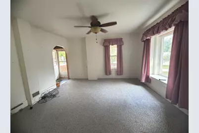 128 N Mason Avenue, Amboy, IL 61310 - Photo 6