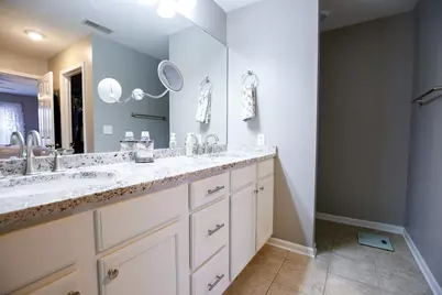 1721 W River Street #1721, Dixon, IL 61021 - Photo 12