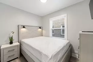 5347 W Gladys Ave, Chicago, IL 60644 - Photo 14