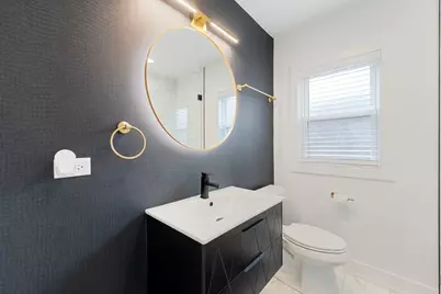 5347 W Gladys Avenue #1, Chicago, IL 60644 - Photo 10