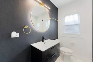 5347 W Gladys Ave, Chicago, IL 60644 - Photo 10