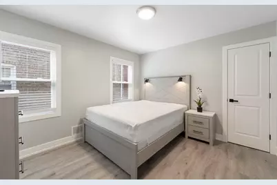 5347 W Gladys Avenue #1, Chicago, IL 60644 - Photo 16