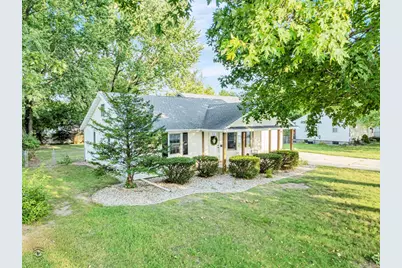 830 W River Street, Bourbonnais, IL 60914 - Photo 2