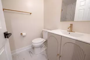 15360 Orchid Ct, Orland Park, IL 60462 - Photo 10