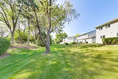 720 Dunhill Drive, Buffalo Grove, IL 60089 - Photo 24