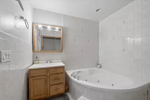 1634 N 76th Ave, Elmwood Park, IL 60707 - Photo 18