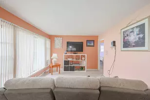 65 Victoria Dr, Northlake, IL 60164 - Photo 12
