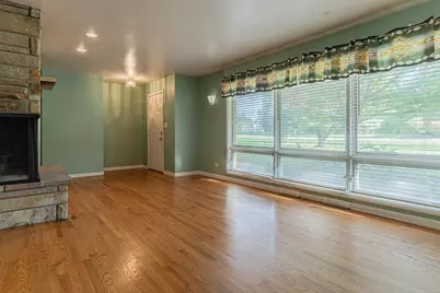 26815 W Nippersink Road, Ingleside, IL 60041 - Photo 10