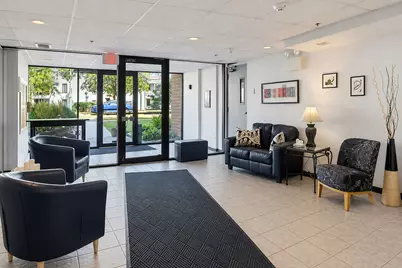 355 W Miner Street #1A, Arlington Heights, IL 60005 - Photo 2