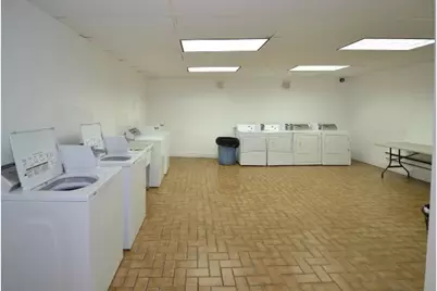 4513 N Malden Street #GD, Chicago, IL 60640 - Photo 18