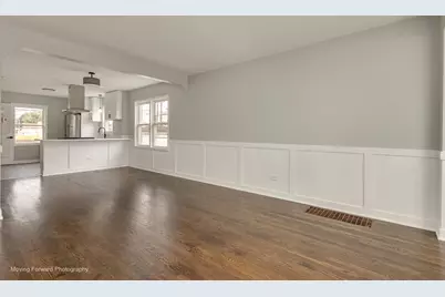 115 E 140th Court, Riverdale, IL 60827 - Photo 4