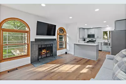 705 Chestnut Court, Algonquin, IL 60102 - Photo 12