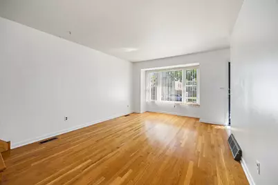[Address not provided], Chicago, IL 60620 - Photo 6