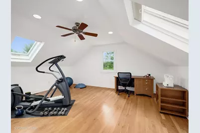 217 S Summit Street, Wheaton, IL 60187 - Photo 32